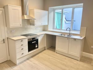 Photo 21- click for photo gallery